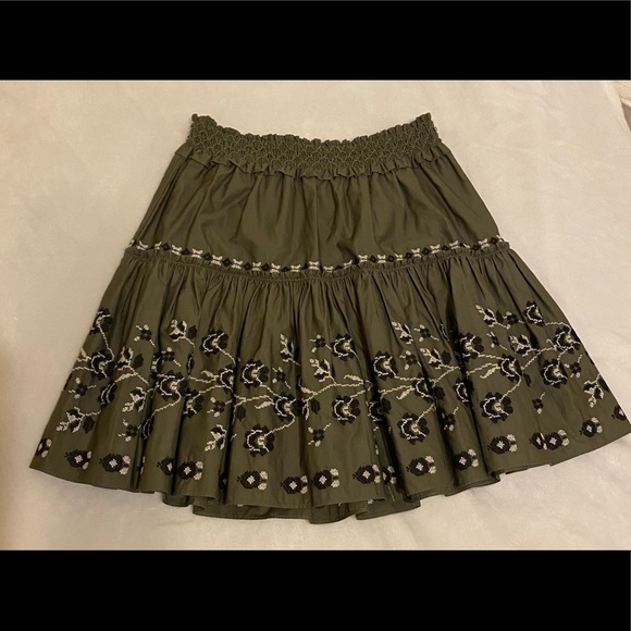 kate spade Dresses & Skirts - Kate Spade Skirt / Olive Green Size M